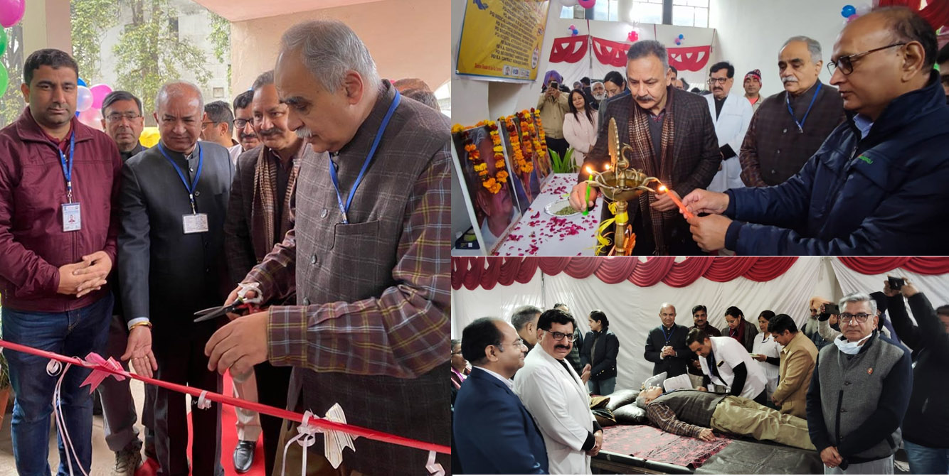पीजीआई कर्मचारी संघ की ओर से आयोजित मेगा कैंप में 454 ने रक्तदान किया
